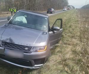 Pościg za skradzionym Range Roverem z Austrii. Padły strzały na drodze!