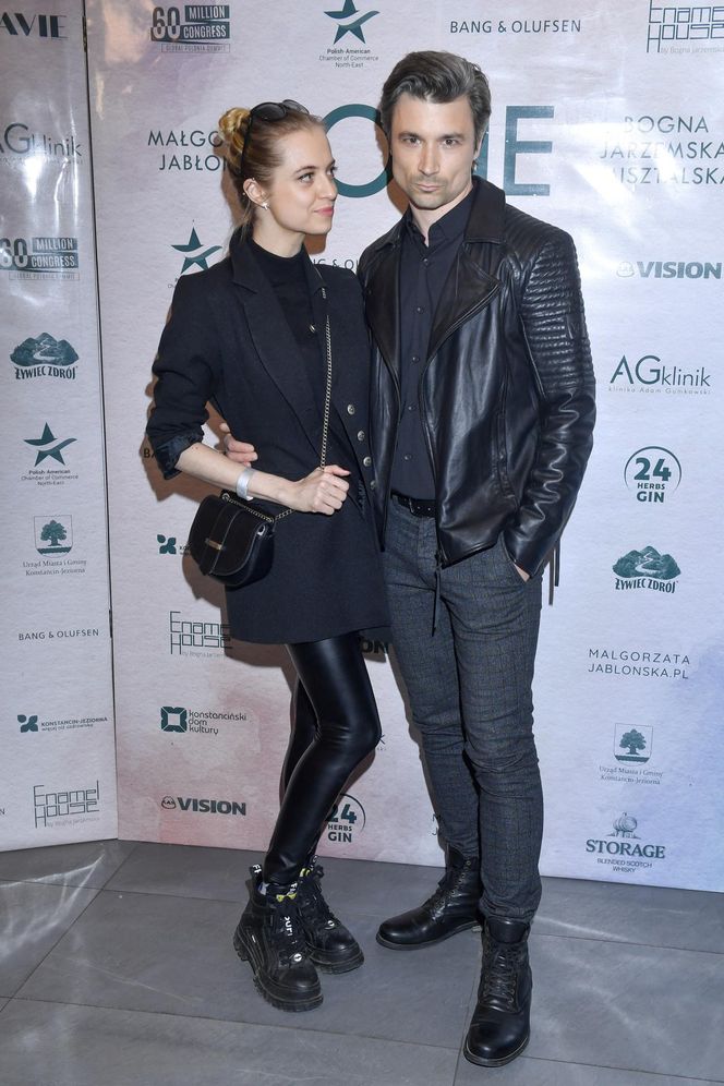 Sasha Strunin, Piotr Bajtlik