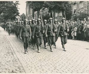 To jeden z najpiękniejszych budynków w Olsztynie. Dawniej pomieszczenia zajmowało m.in. Gestapo