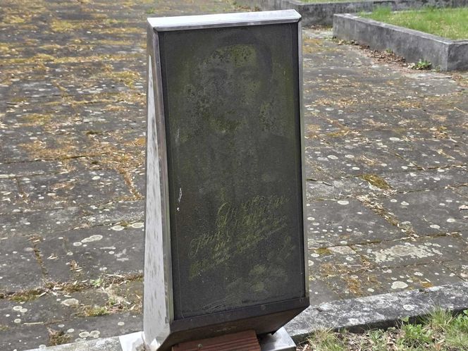  Cmentarz Armii Radzieckiej