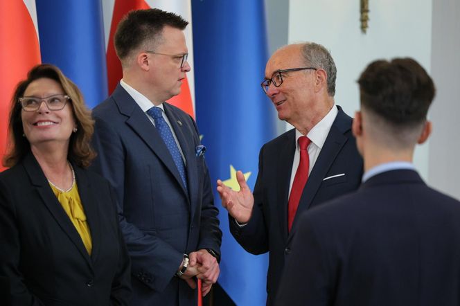 Zmiany w polskim rządzie. Prezydent powołał nowych ministrów