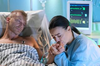 M jak miłość odc. 1710. Magda (Anna Mucha), Andrzej Budzyński (Krystian Wieczorek)