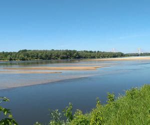 Niewiele osób wie o tej plaży nad Wisłą. Nazwa w pełni oddaje jej urok