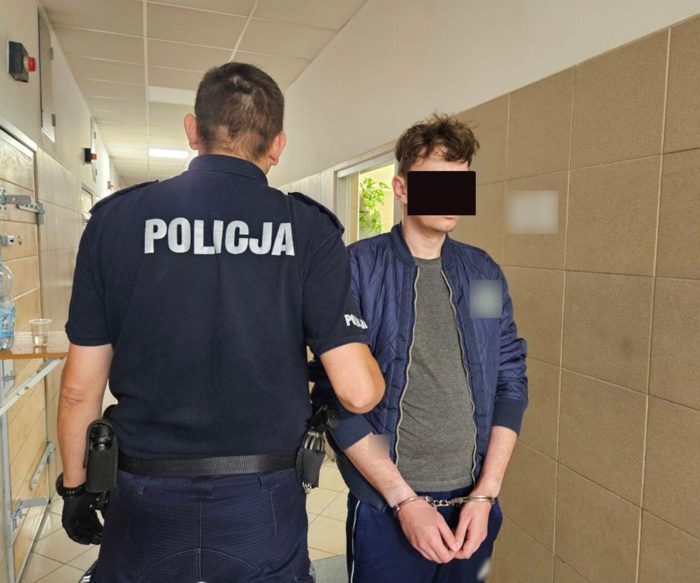 Brutalny atak po kradzieży za kilka złotych. Kopnął i zaatakował nożem właściciela sklepu 