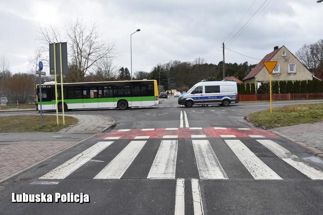 Pijany kierowca wjechał w miejski autobus w Zielonej Górze