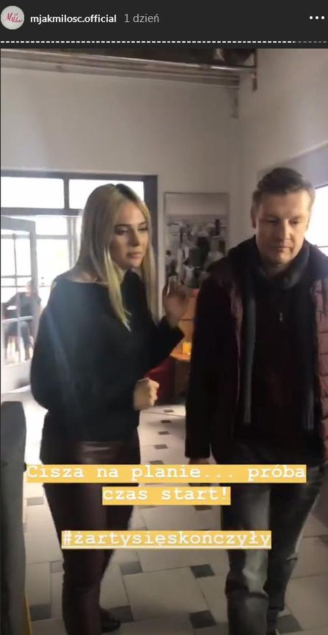 M jak miłość. Julka (Joanna Kuberska), Paweł (Rafał Mroczek)