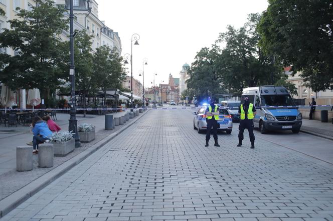 Pocisk w centrum Warszawy. Ewakuowano ponad 1000 osób