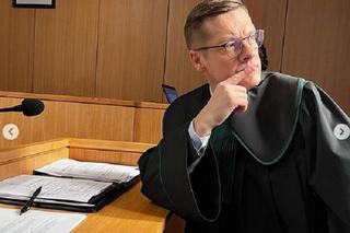 M jak miłość na planie 1722 odcinka. Piotrek (Marcin Mroczek)