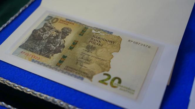 Kryształowe serca dla policjantów z całego regionu