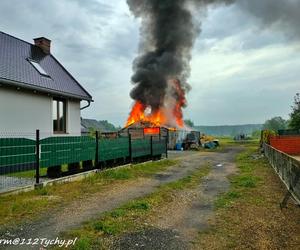 Pożar blaszanego warsztatu na ul. Ruchu Oporu w Bojszowach Nowych