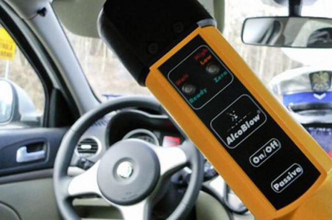 Pijany kierowca myślał,że 500 złotych załatwi sprawę