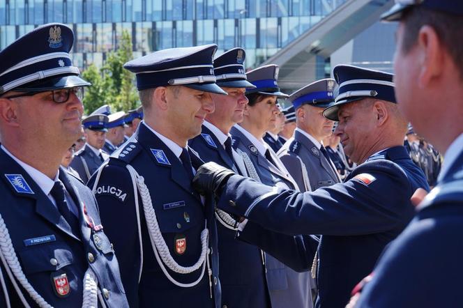   Wojewódzkie obchody Święta Policji 2024. Tak świętowano w Olsztynie [ZDJĘCIA]