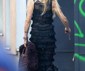 Monika Olejnik. W falbanach pogubiła pranie