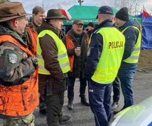 Protest rolników w Kujawsko-Pomorskiem. Zdjęcia z okolic Aleksandrowa Kujawskiego