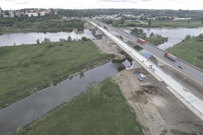 Budowa mostu w Sandomierzu. Wiosna 2025
