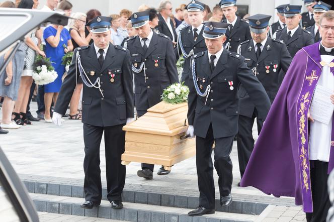 Pogrzeb w Sulmierzycach.