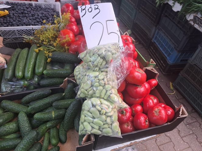 Ceny bobu na Starym Kleparzu w Krakowie