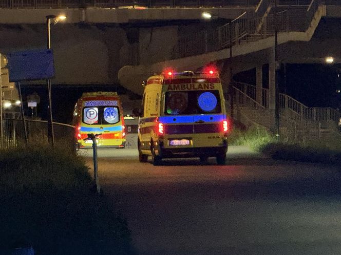 Tragiczna interwencja nad Wisłą w Warszawie. Młody mężczyzna zmarł podczas gry w siatkówkę. Miał 37 lat