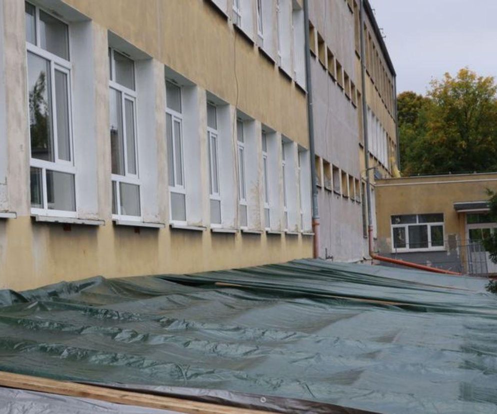 Szkoła na Wzgórzu Wolności stawia na ekologię! Wielka inwestycja w energię słoneczną w bydgoskiej placówce