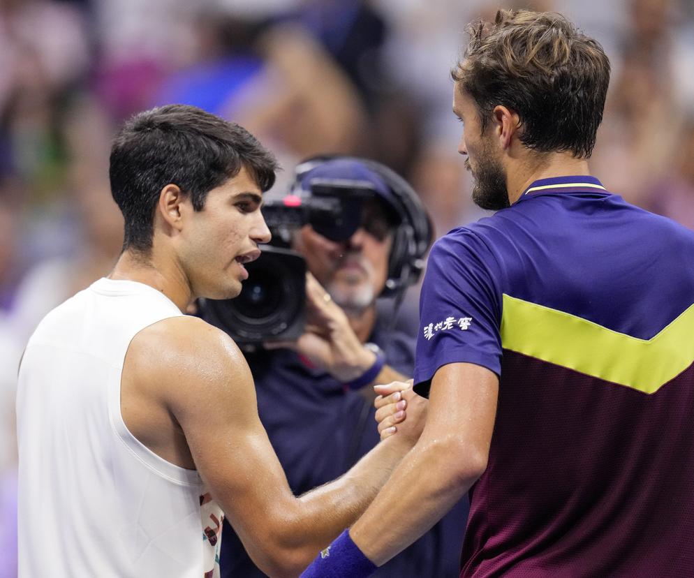 Carlos Alcaraz za burtą US Open! Daniił Miedwiediew ograł obrońcę tytułu!