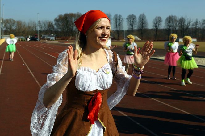  Dzień Kobiet w Rajtuzach to sukces. Piękna pogoda, tłumy kobiet to idealny przepis na celebrację święta w Rybniku ZDJĘCIA