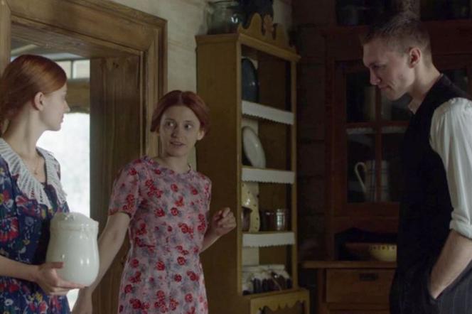 Stulecie Winnych: Paweł (Tomasz Włosok), Mania (Karolina Bacia), Ania (Weronika Humaj)