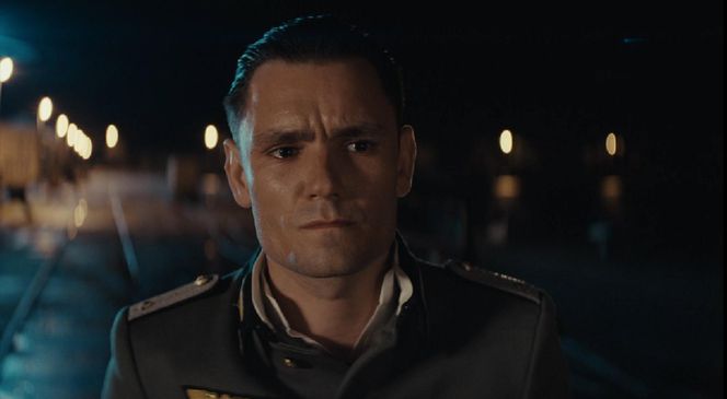 Zatoka szpiegów, odcinek 18. Franz (Bartosz Gelner)