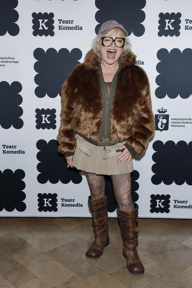 Katarzyna Figura szokuje na ściance, jak nastolatka