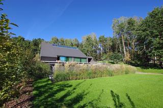 Dom na skarpie w Płocku