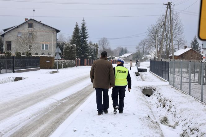 14-lenia Tosia zginęła potrącona przy szkole. „Leżała na poboczu i traciła przytomność”