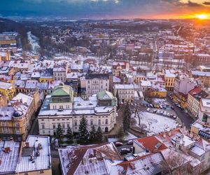 Zbliża się Cieszyński Jarmark Świętego Mikołaja. W programie koncerty, rozświetlenie choinki i korowód 