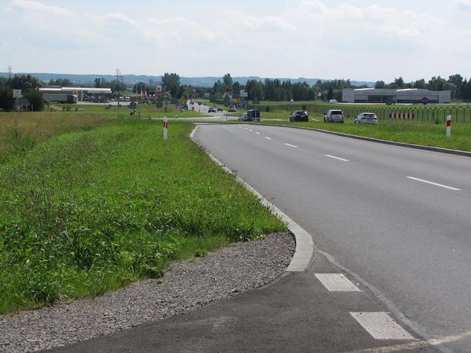 Większy ruch jest na drodze dojazdowej do lotniska, nowe rozwiązania były więc konieczne