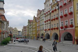 Kolejny odwiert pod wody termalne w Jeleniej Górze. Mają służyć do ogrzewania budynków