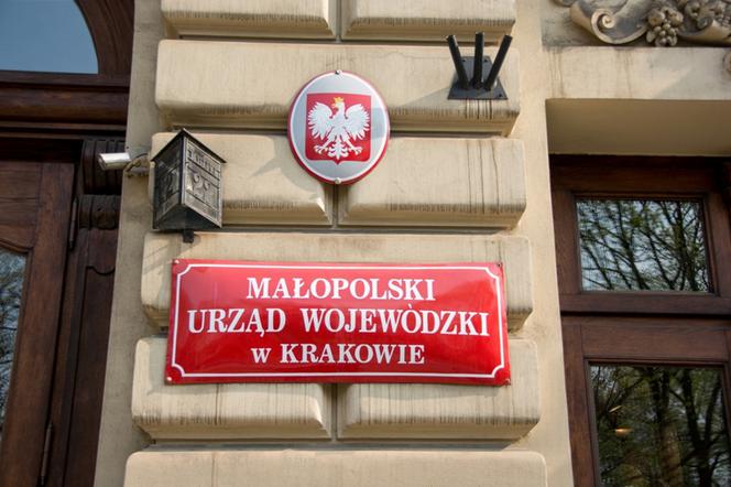Koronawirus. Większość urzędów w Krakowie zostanie ZAMKNIĘTA. Co z pilnymi sprawami?