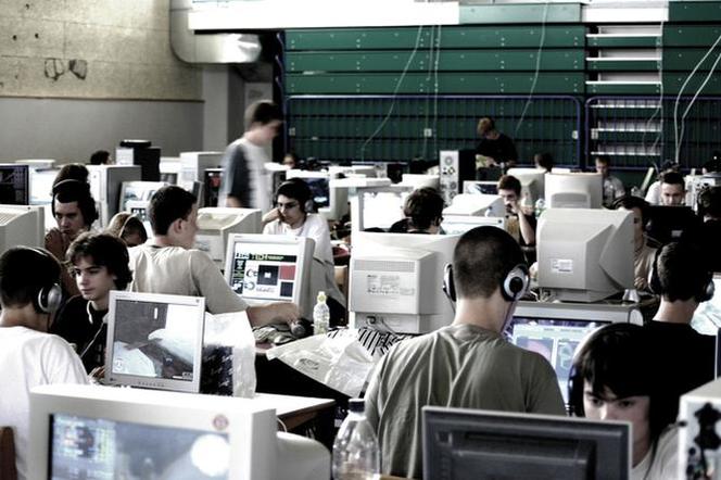 Raj dla e-gamerów w Warszawie