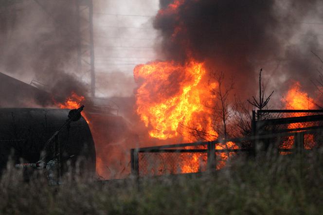 Pożar wagonów pociągów w Białymstoku 