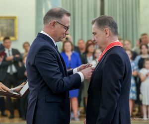 Piotr Duda odznaczony przez Andrzeja Dudę. Na uroczystości Karol Nawrocki przejmuje pałeczkę