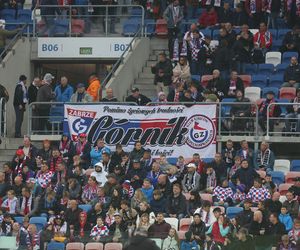 Górnik Zabrze zmierzył się z Zagłębiem Lubin. Kibice rozgrzewali piłkarzy z trybun