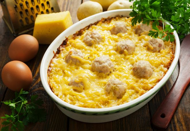 Obłędne pulpety z ziemniakami - prosto z piekarnika