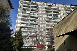 Dramat na osiedlu w Pruszkowie. Nie żyje kobieta