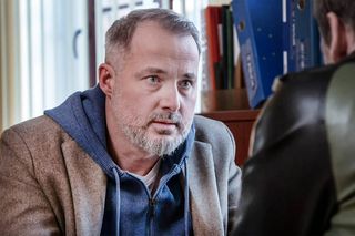 	Pierwsza miłość odc. 3961. Bartek (Rafał Kwietniewski), policjant śledczy Nowak (Robert Zawadzki)