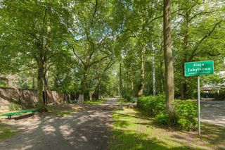 Horror w Podkowie Leśnej! Opiekunka biła pałką i poniżała 89-letniego seniora