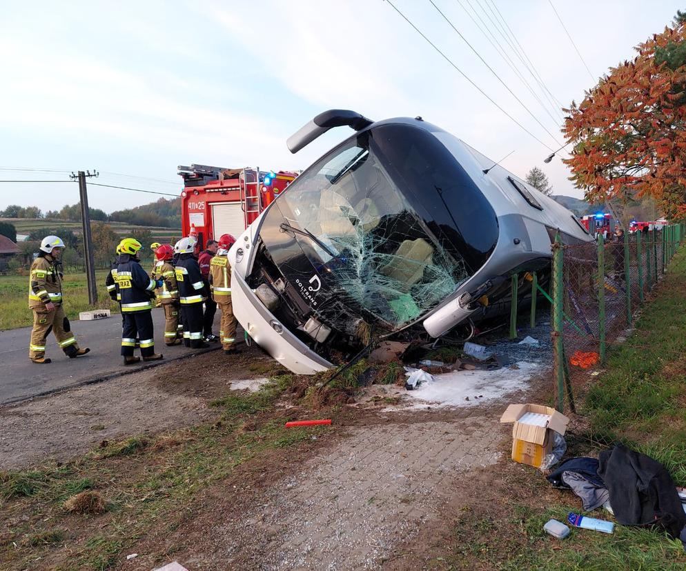Grabownica Starzeńska. Wypadek autokaru [GALERIA]