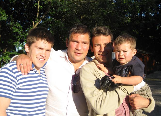 Dariusz Michalczewski z synami