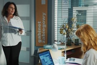 M jak miłość, odcinek 1724. Ewa Kalinowska (Anna Kerth), Krystyna Banach (Dorota Chotecka-Pazura), Marysia (Małgorzata Pieńkowska)