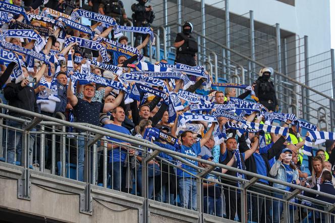 Lech Poznań - Legia Warszawa. Zdjęcia kibiców