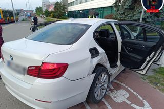 Wypadek w Al. Jerozolimskich. Kierowca z epilepsją wjechał w barierki