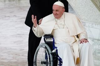 Papież ostro o poprawianiu urody: zamęt mentalny. Starość otwiera na Boga