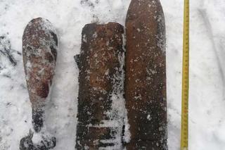 Niewybuchy w skupie złomu w Tarnowie. Śledczy wyjaśniają, skąd się tam wzięły