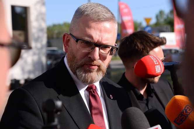 Pierwsi uczestnicy debaty "Super Exprssu" już na miejscu